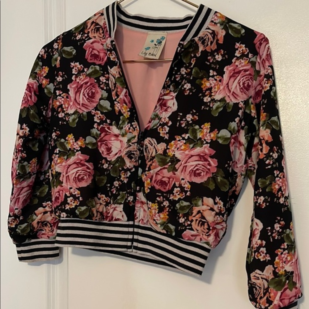 Women's Floral Jacket - Black and Pink
